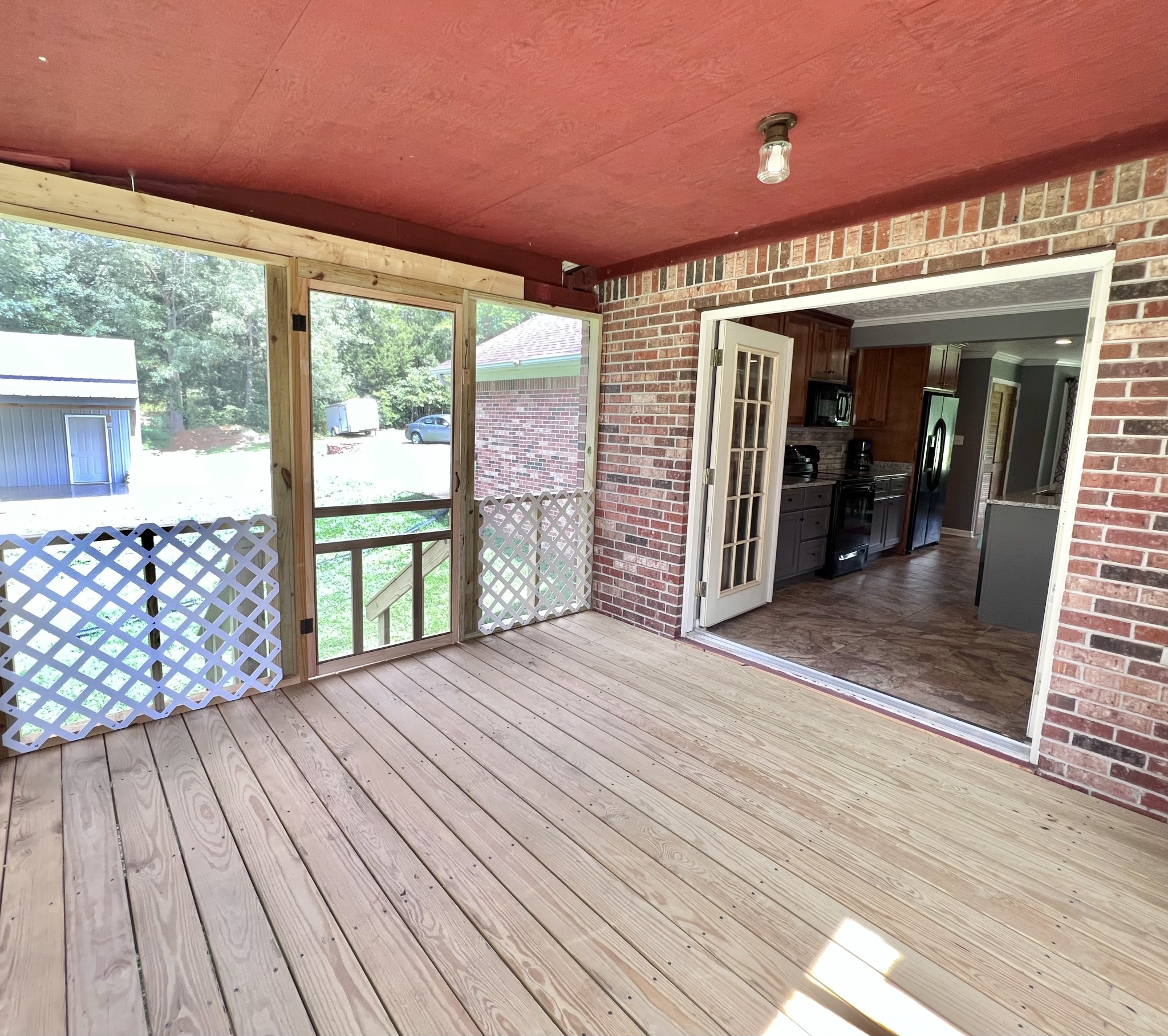 765 Kennon Road Camden, TN 38320 - Photo 11 of 30 Gallery Image 11