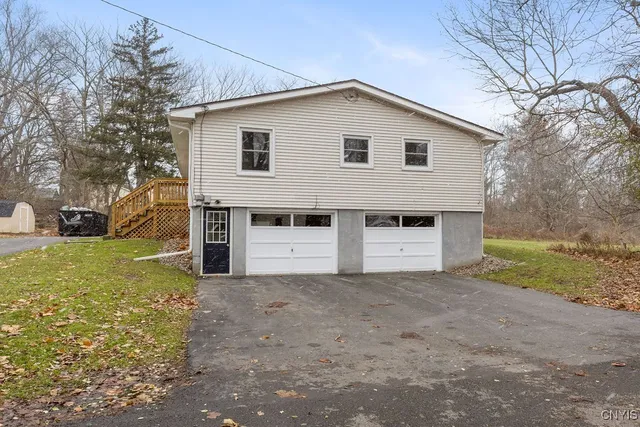 $1,750 | 27 Mc Pherson Street, New Hartford, NY 13417