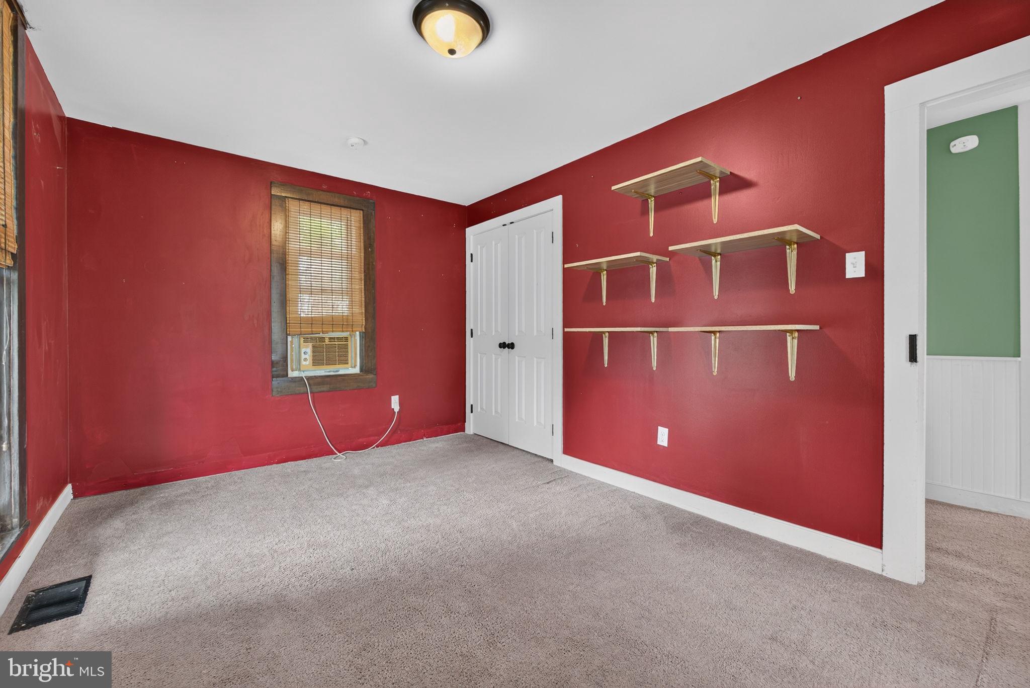 990 Maple Street Lititz, PA 17543 - Photo 15 of 37