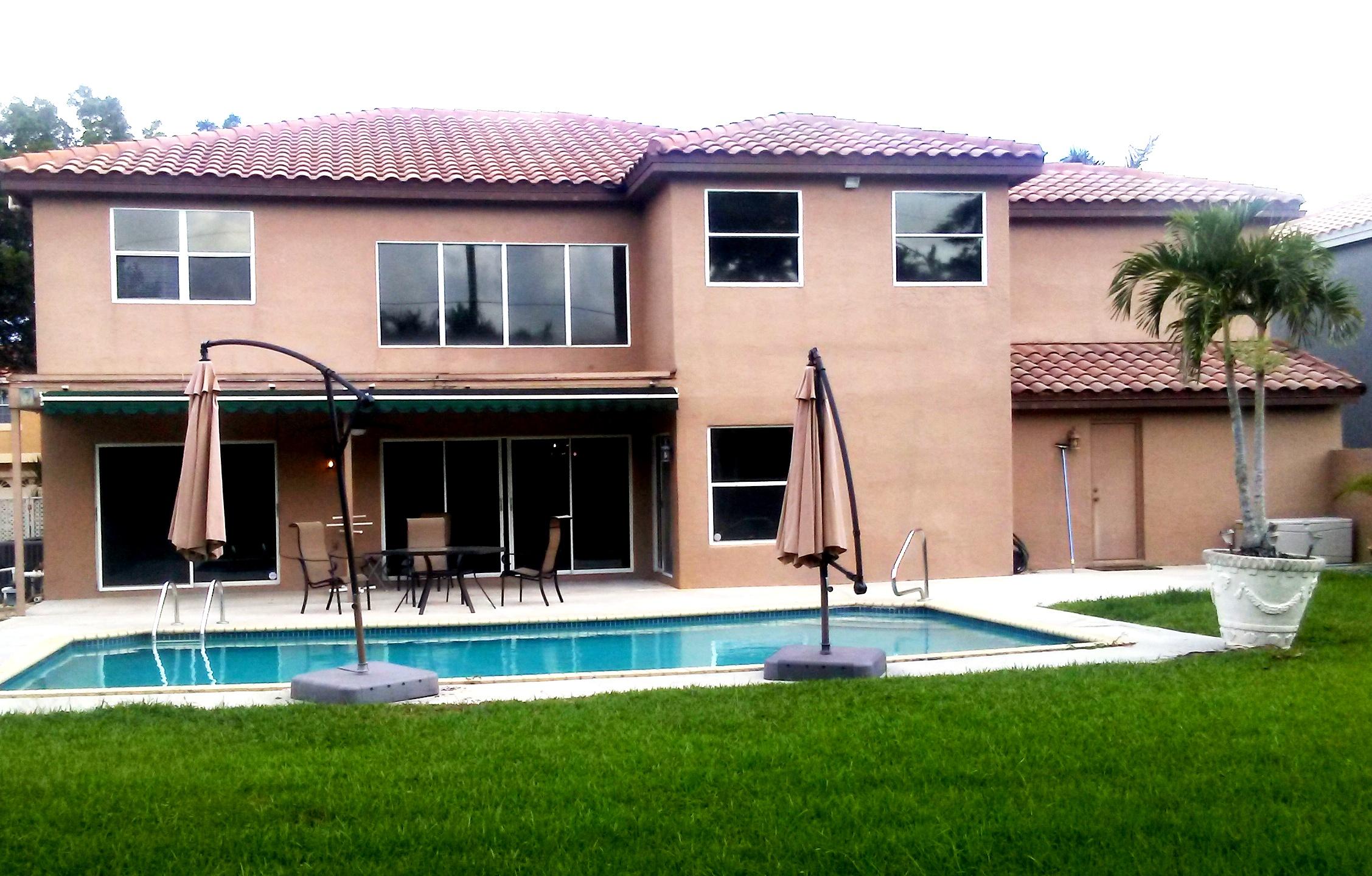 10634 Wheelhouse Circle Boca Raton, FL 33428 - Photo 3 of 16 Bk Yrd 2a