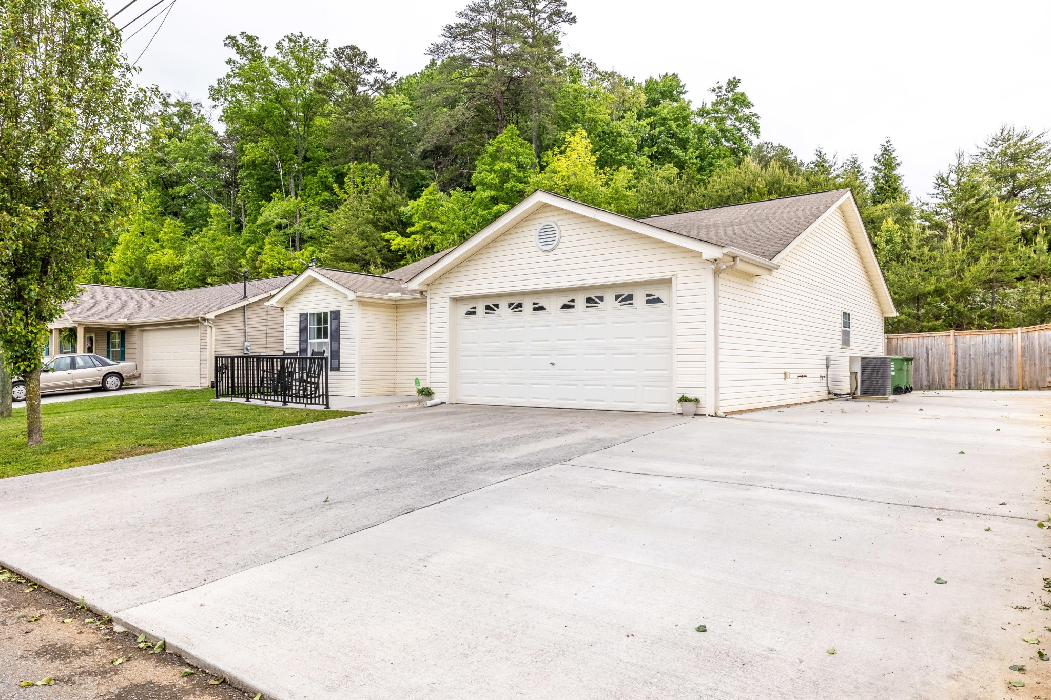 6544 Hugh Willis Road Powell, TN 37849 - Photo 3 of 26 Gallery Image 3