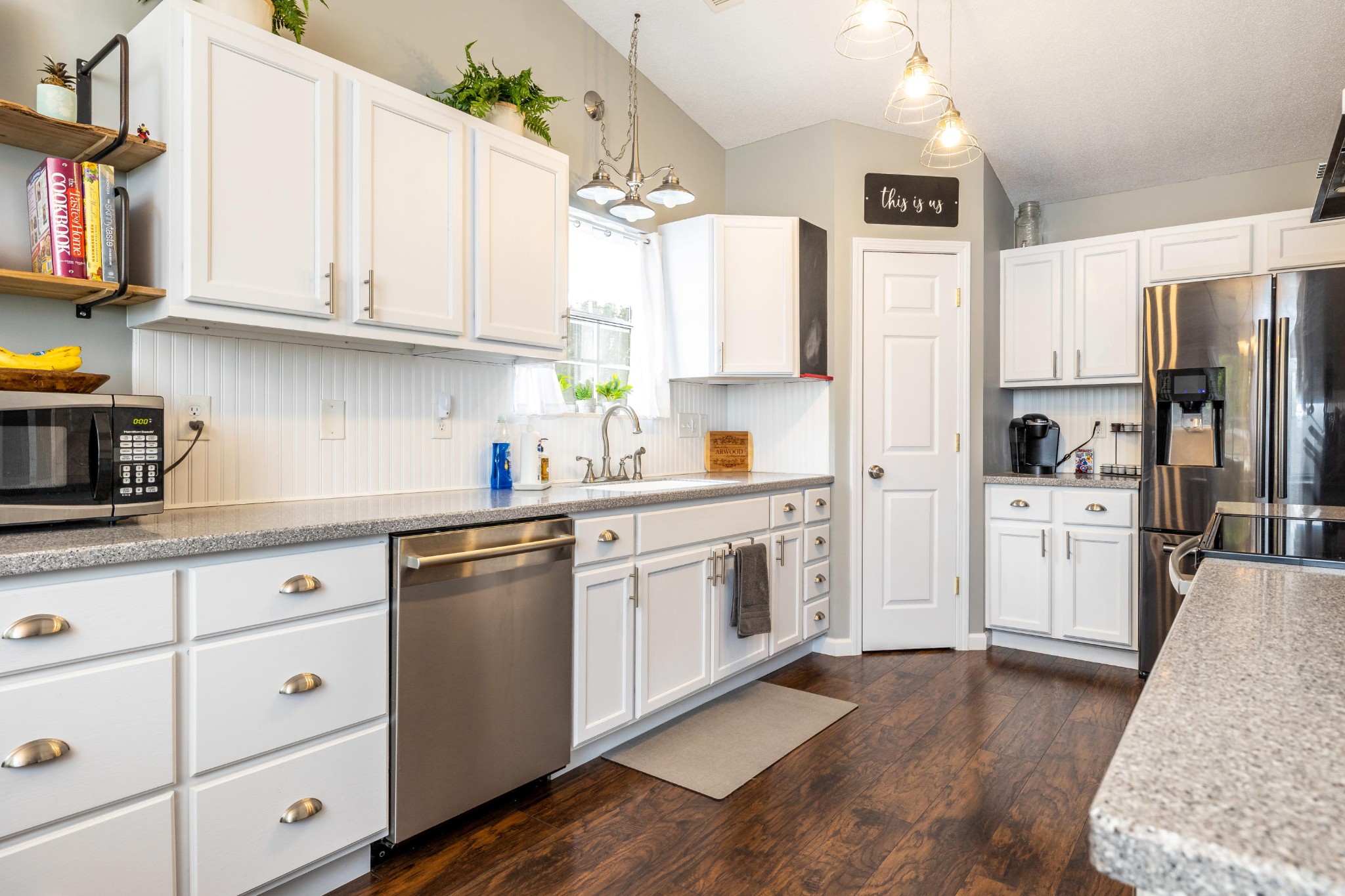6544 Hugh Willis Road Powell, TN 37849 - Photo 6 of 26 Gallery Image 6