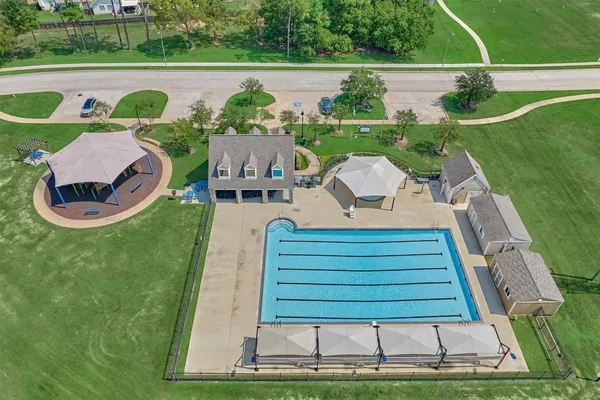 $2,100 | 10022 Elkwood Glen Lane, Tomball, TX 77375