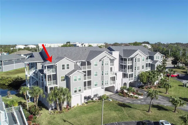 $190,000 | 5727 Biscayne Court, Unit 302, New Port Richey, FL 34652