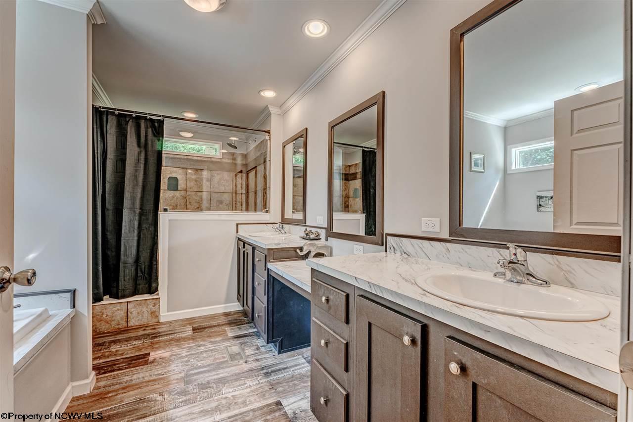 141 Grape Thicket Road Kingwood, WV 26537 - Photo 5 of 29 Gallery Image 5
