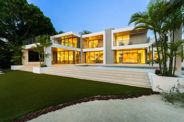 $13,750,000 | 19 Avacado Street, Islamorada, FL 33036
