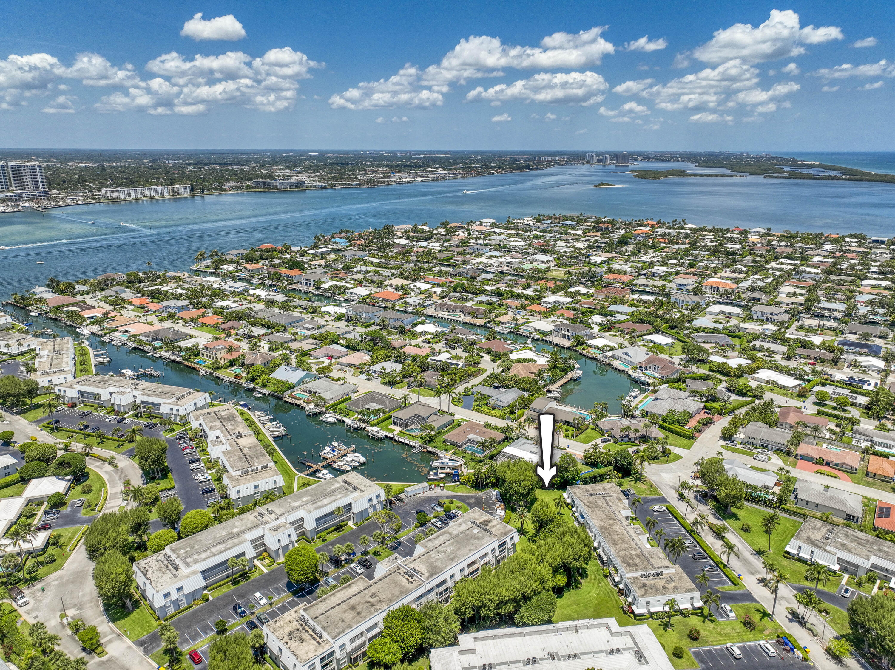 1205 Sandy Lane, Unit 149 Singer Island, FL 33404 - Photo 26 of 28 a view of a lake