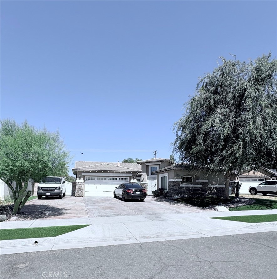 924 Aria Road Hemet, CA 92543 - Photo 3 of 40
