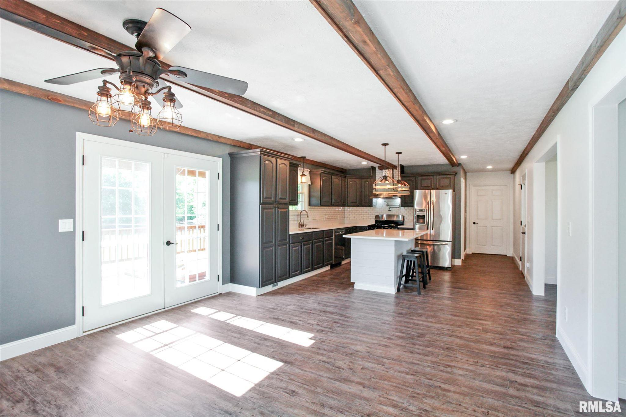 6430 Roberts Road Marion, IL 62959 - Photo 6 of 37 Gallery Image 6