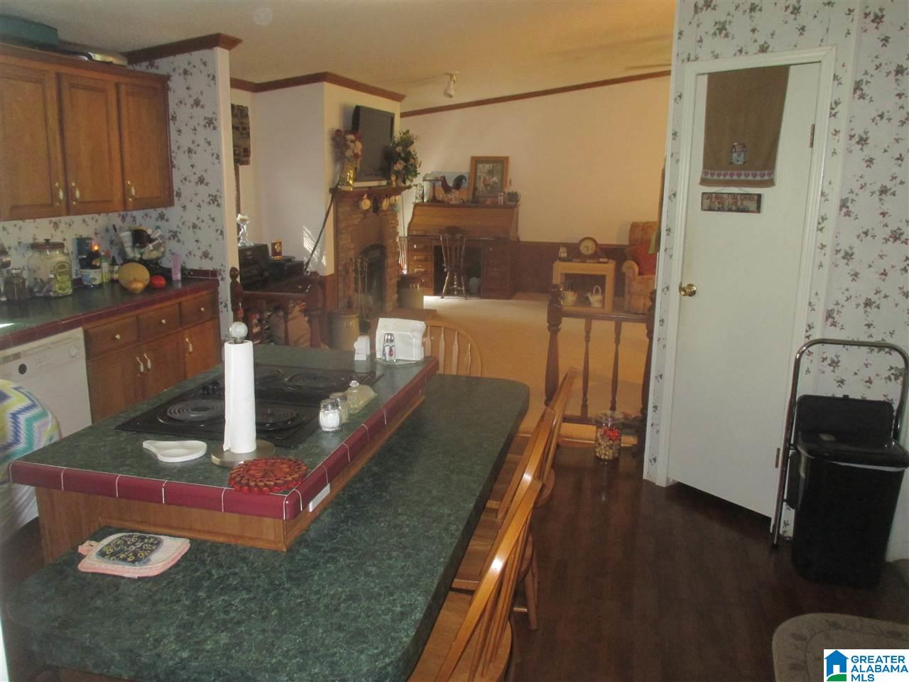 1561 Rainbow Lane Warrior, AL 35180 - Photo 7 of 34