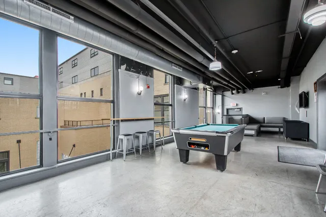 $225,000 | 600 Broadway Avenue Northwest, Unit 234, Grand Rapids, MI 49504