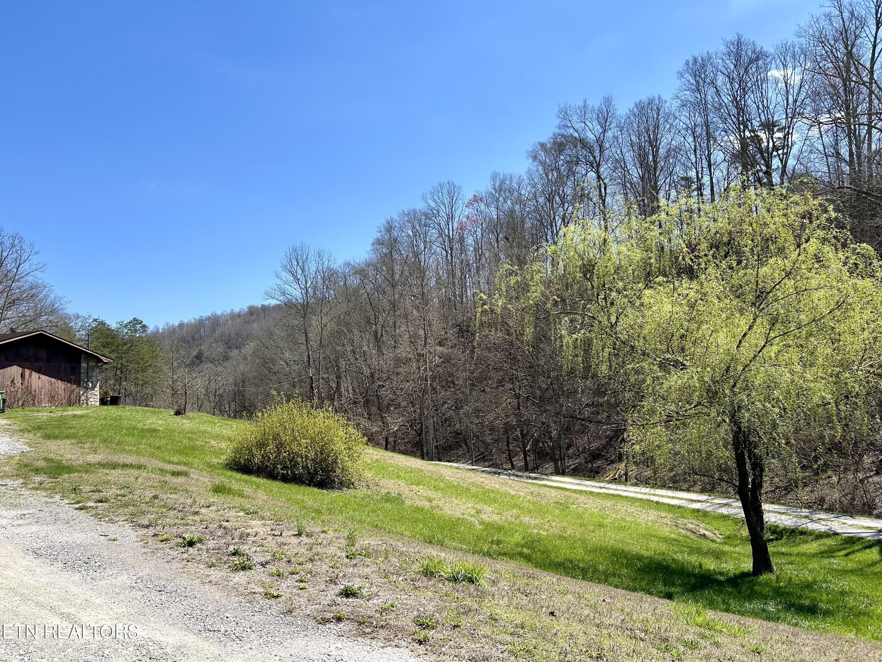 409 Kettle Hollow Road Maynardville, TN 37807 - Photo 40 of 52 IMG_0077