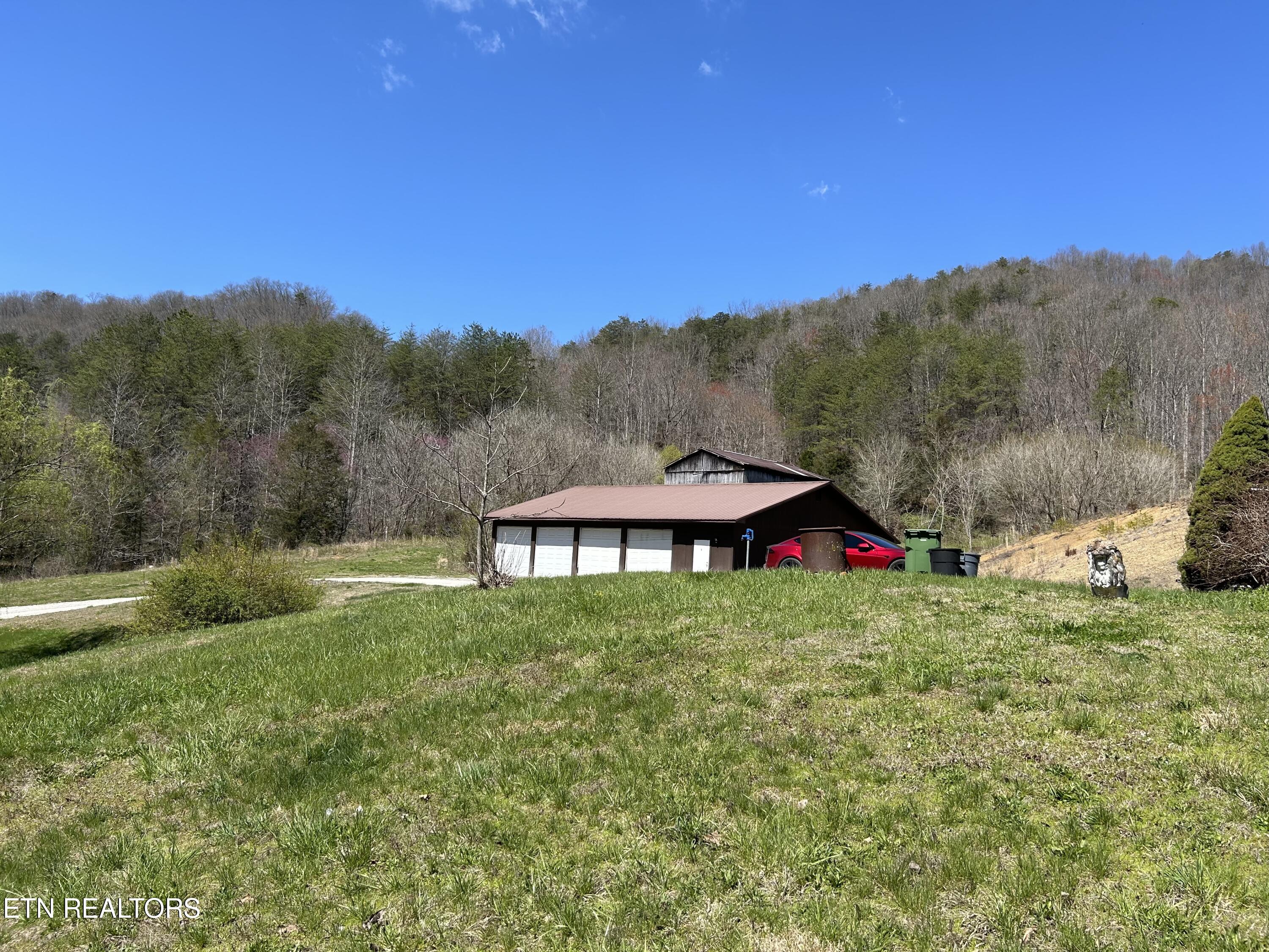409 Kettle Hollow Road Maynardville, TN 37807 - Photo 8 of 52 IMG_0042