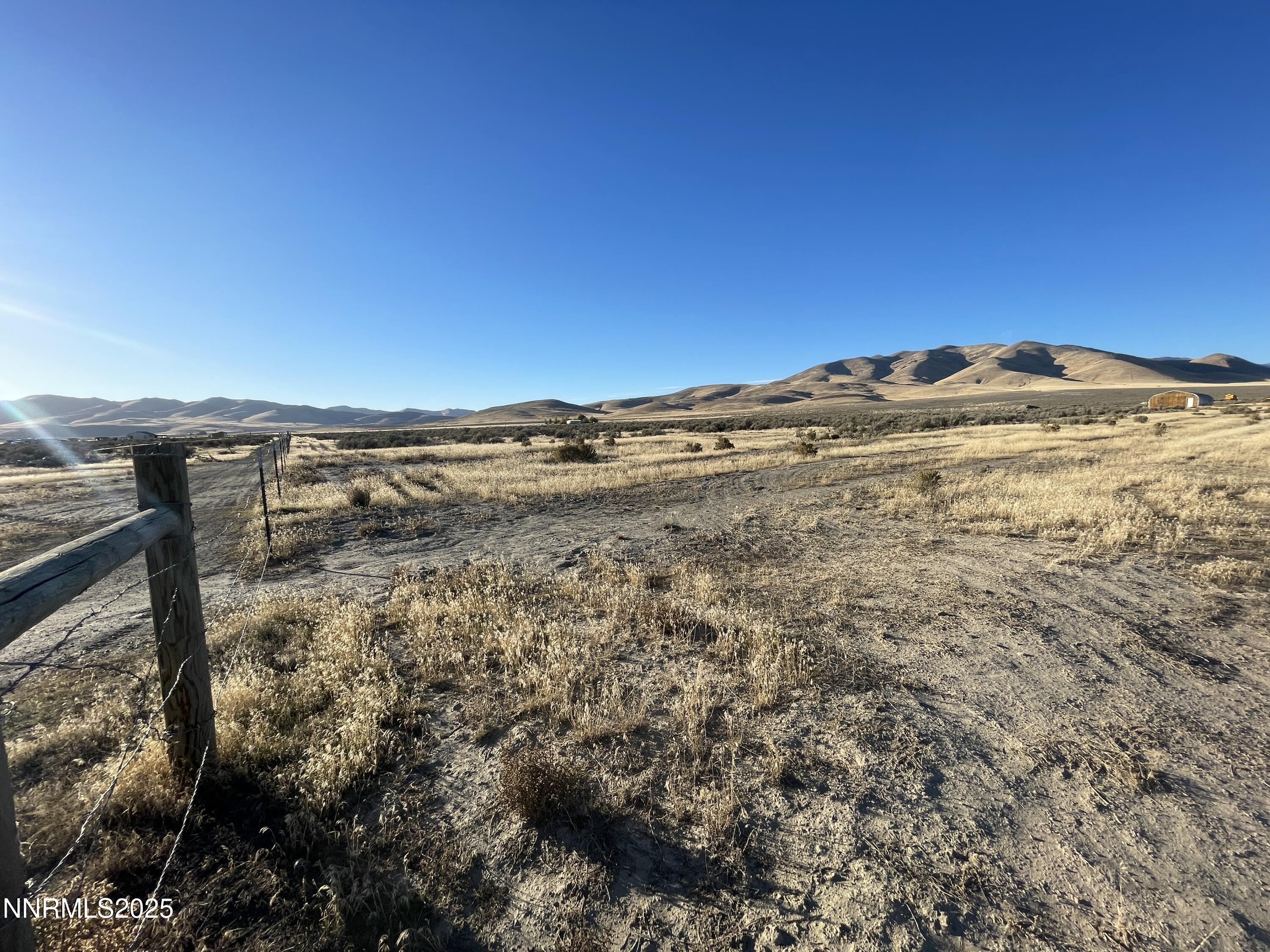 6004211 Springfield Road Winnemucca, NV 89445 - Photo 11 of 13 a view of ocean