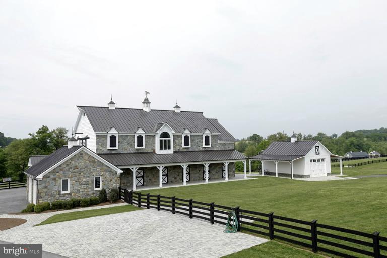 7409 Brink Road Gaithersburg, MD 20882 - Photo 3 of 6 Barn