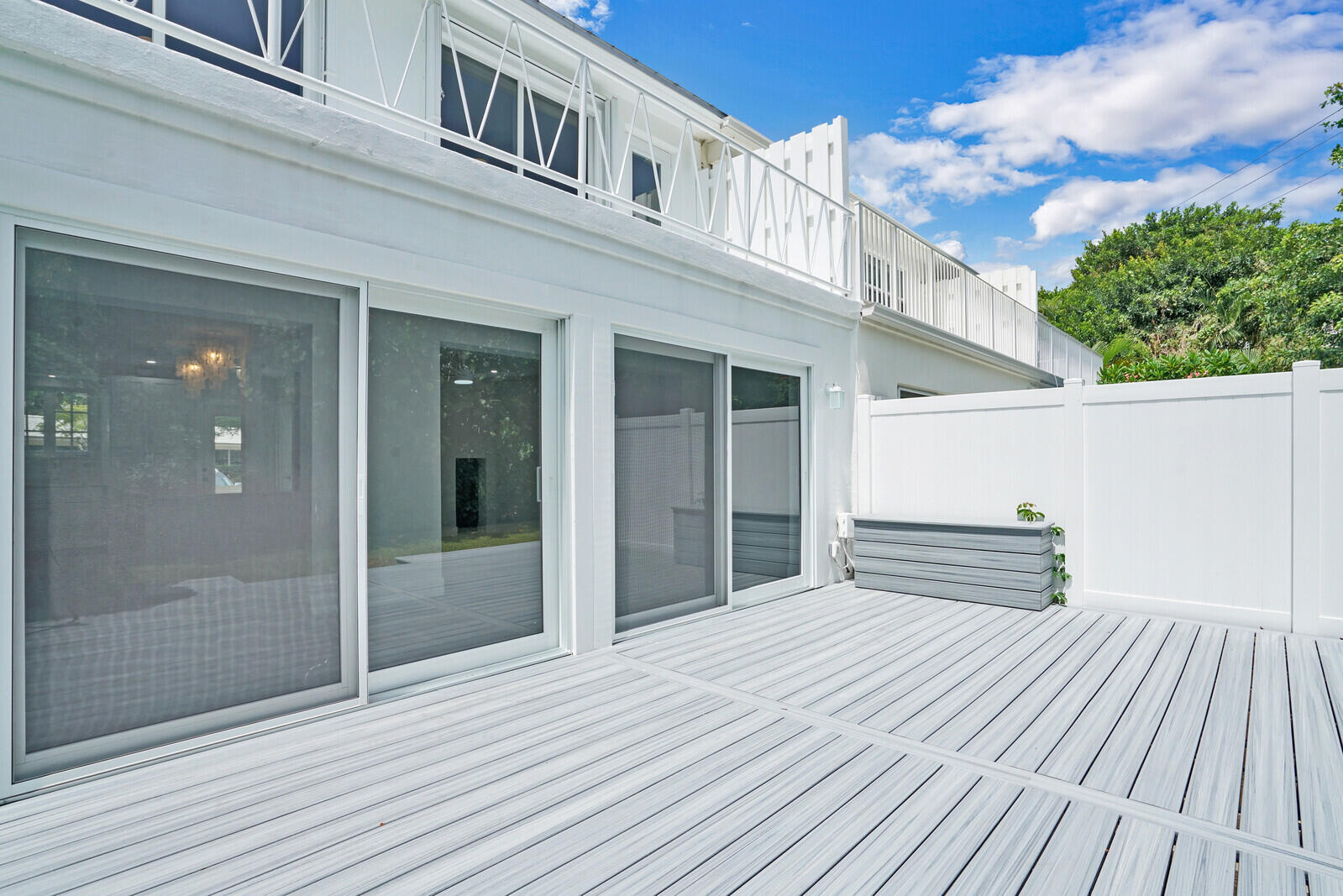 29 E Road Delray Beach, FL 33483 - Photo 14 of 34 wooden floor and view of outdoor space