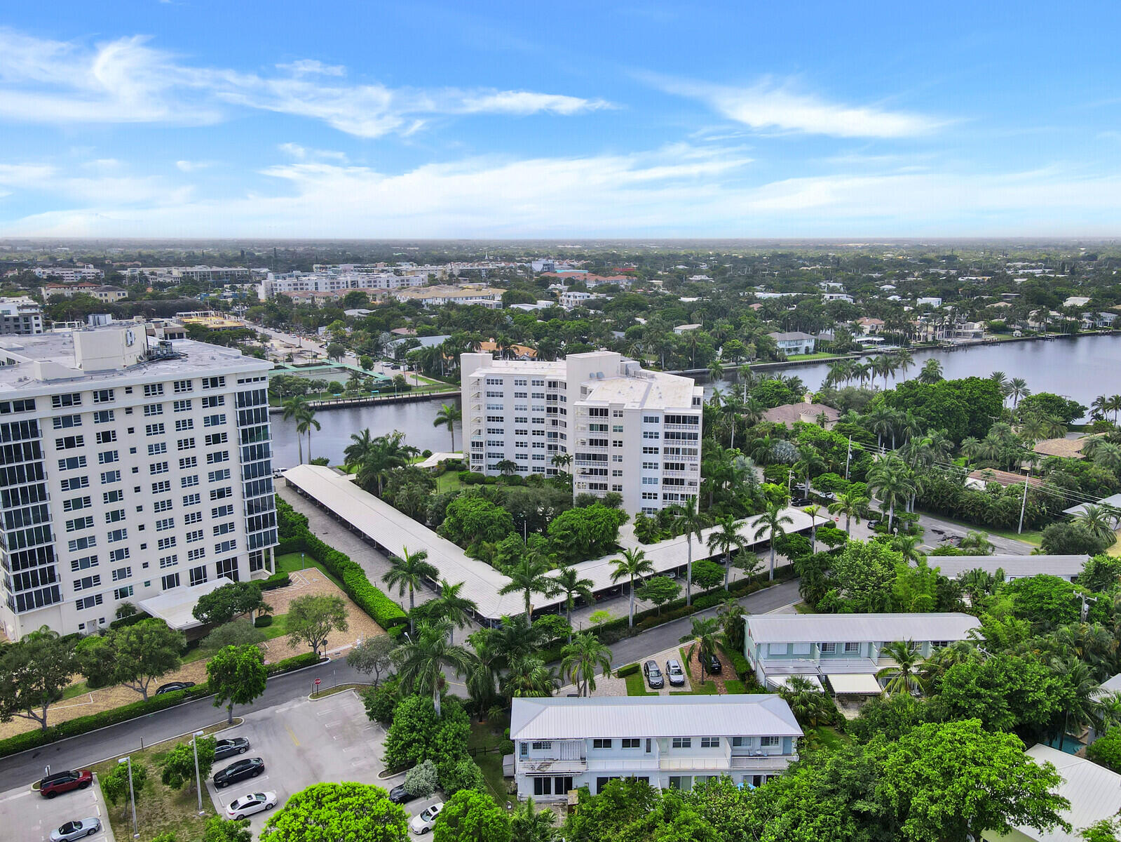 29 E Road Delray Beach, FL 33483 - Photo 4 of 34 an aerial view of a city