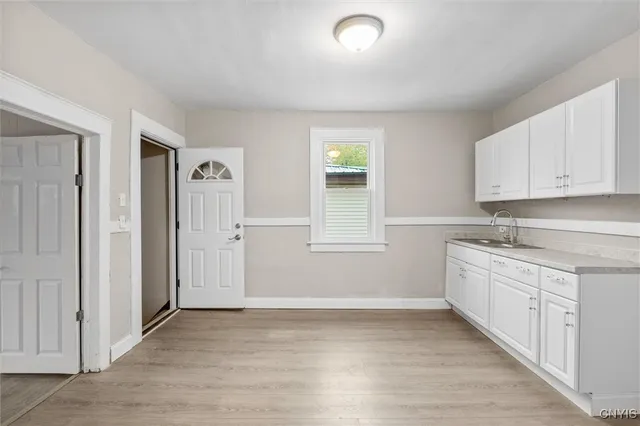 $129,500 | 133 Lakeview Avenue, Syracuse, NY 13204