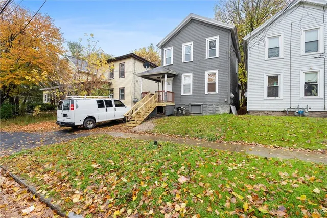 $129,500 | 133 Lakeview Avenue, Syracuse, NY 13204