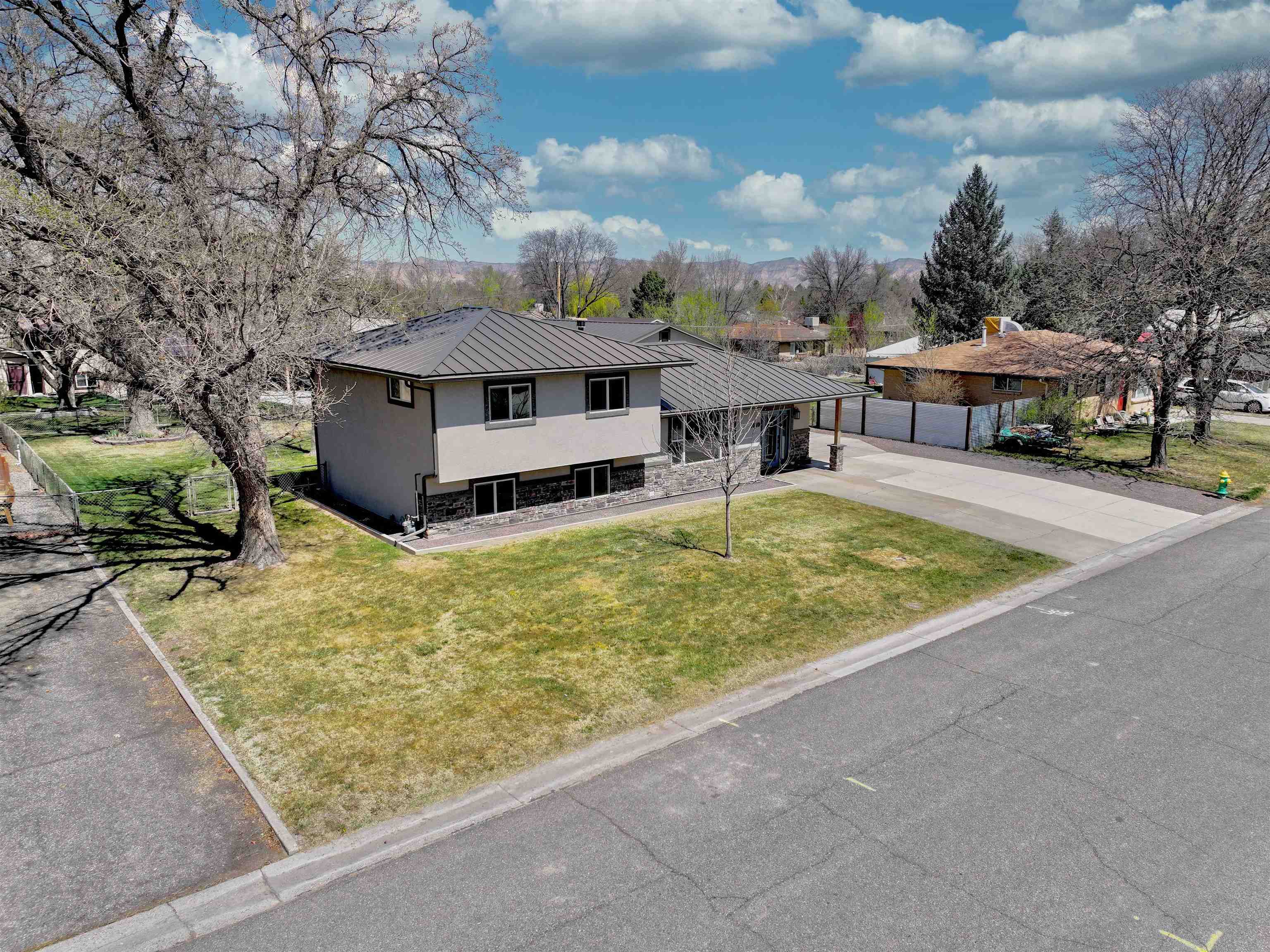 2110 Zion Road Grand Junction, CO 81507 - Photo 5 of 37 Gallery Image 5