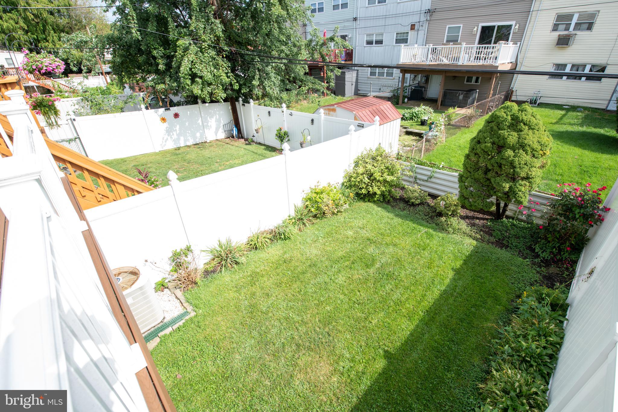 12661 Biscayne Drive Philadelphia, PA 19154 - Photo 16 of 36