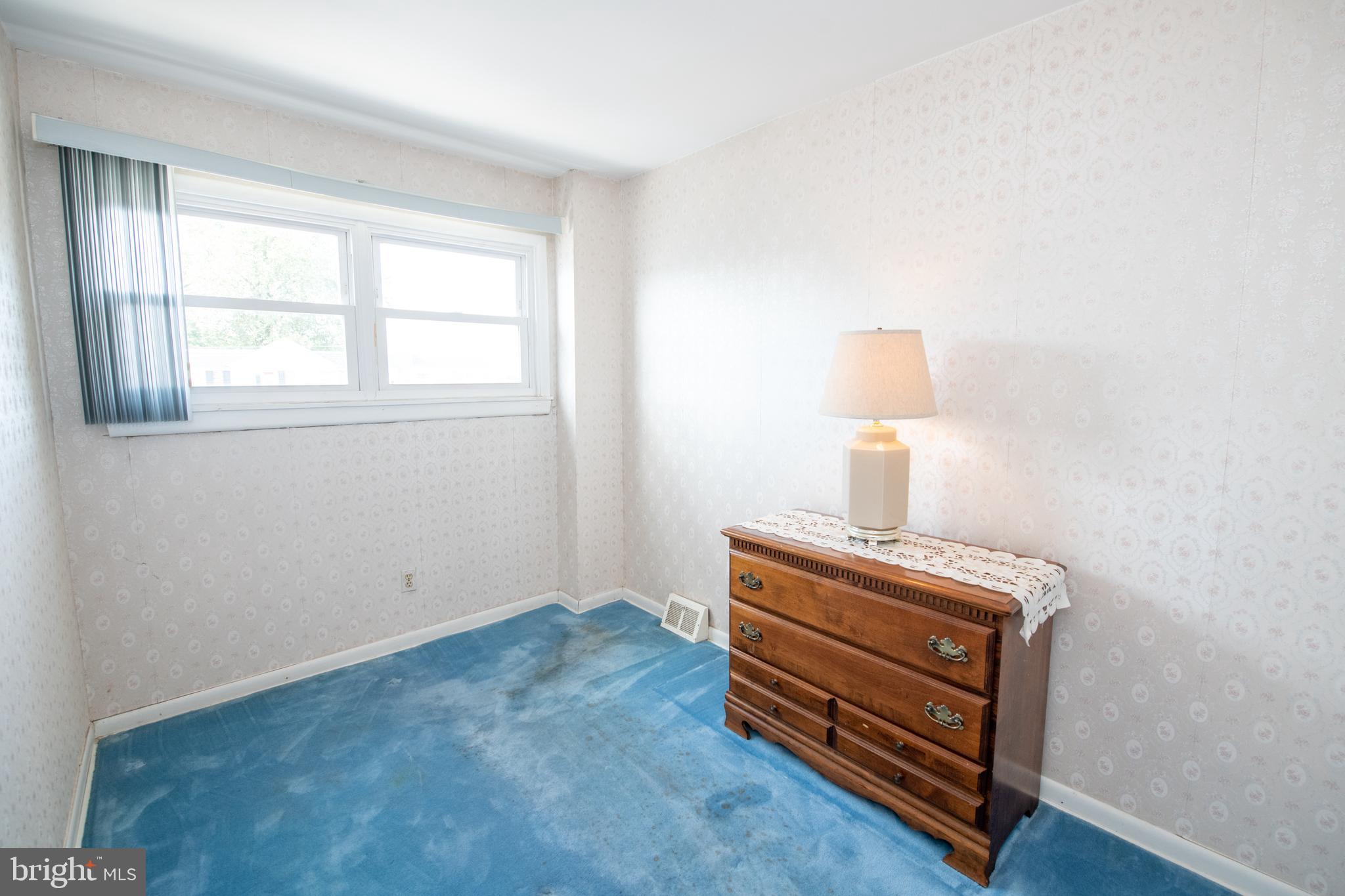 12661 Biscayne Drive Philadelphia, PA 19154 - Photo 23 of 36