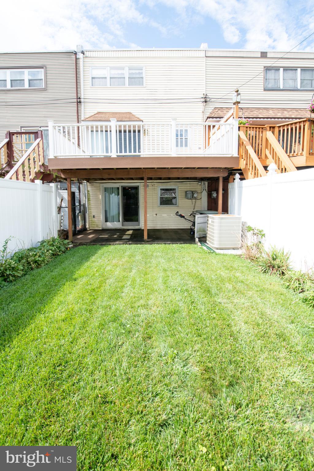 12661 Biscayne Drive Philadelphia, PA 19154 - Photo 34 of 36