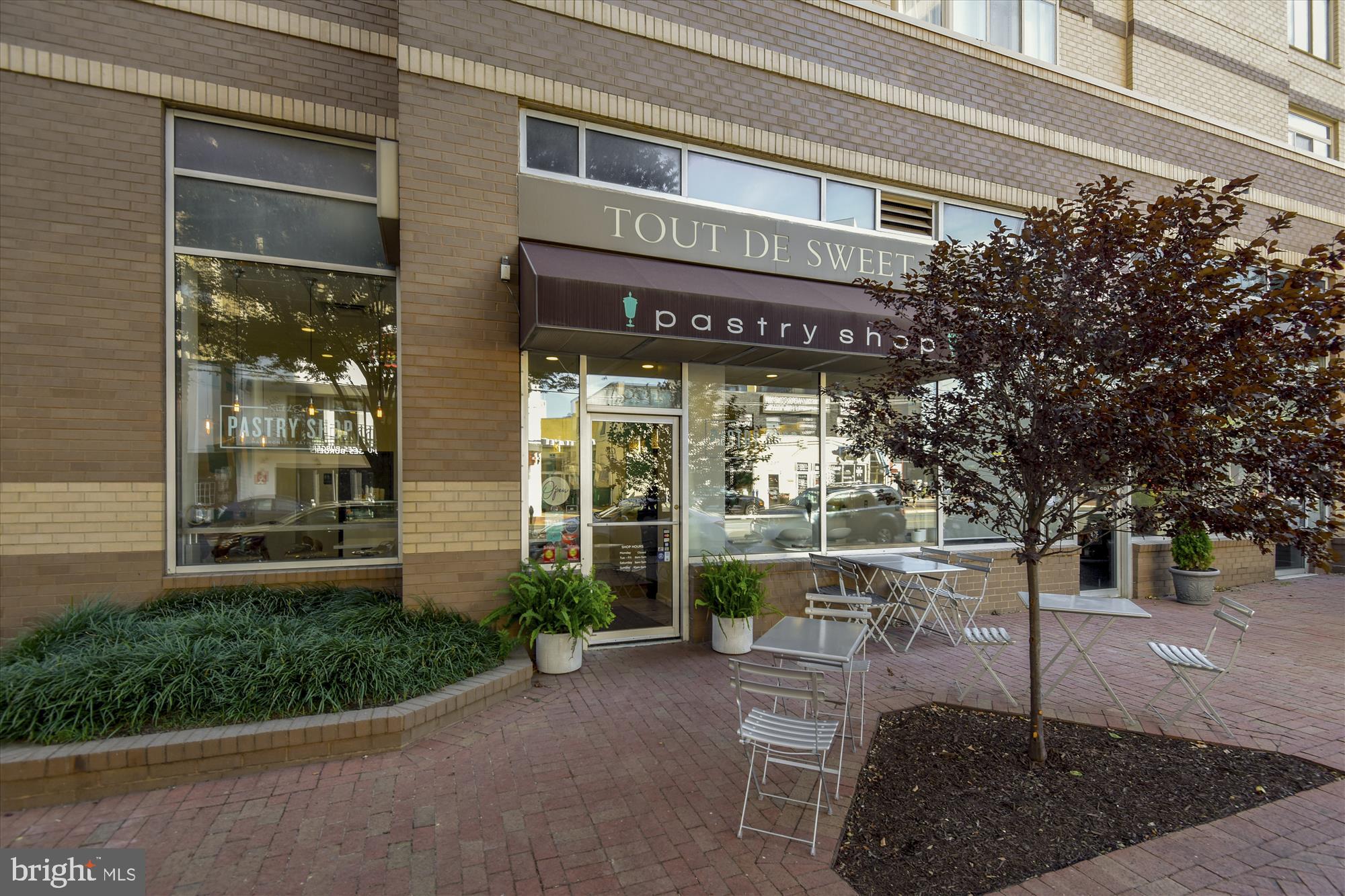 4242 East-West Highway, Unit 414 Chevy Chase, MD 20815 - Photo 65 of 66 Tout De Sweet