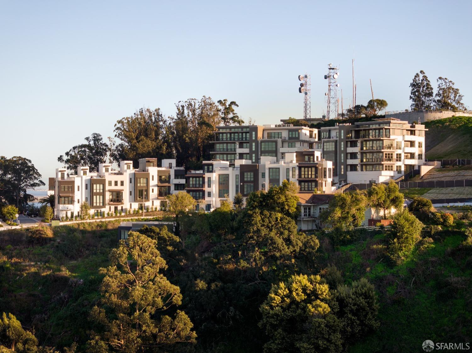 36 Meadow Drive, Unit 202 San Francisco, CA 94130 - Photo 22 of 50 a view of a city