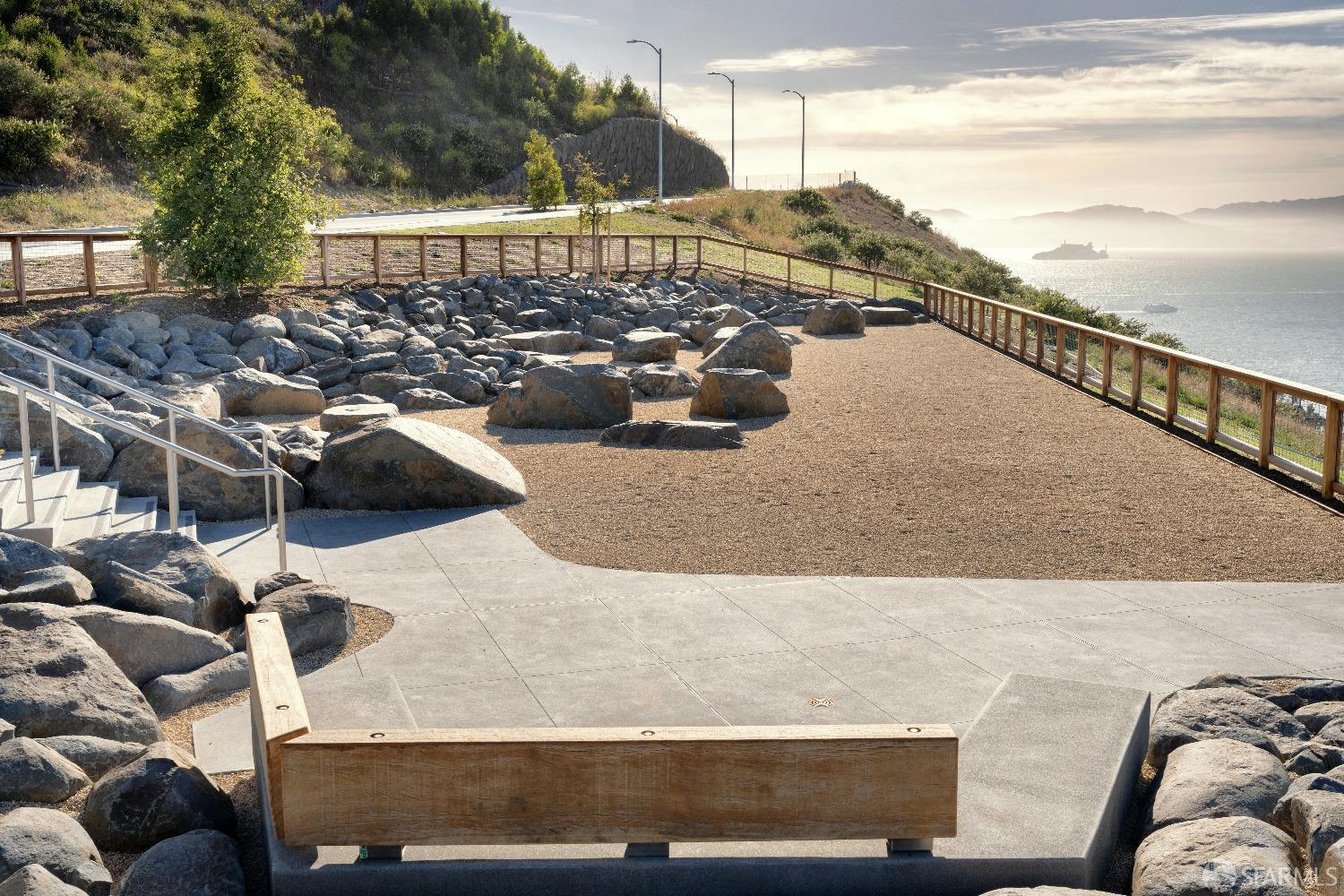 36 Meadow Drive, Unit 202 San Francisco, CA 94130 - Photo 29 of 50 a view of a terrace