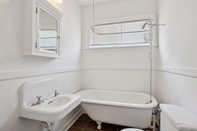 $439,000 | 610 West 26th Street, Minneapolis, MN 55405