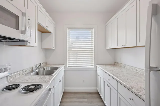 $439,000 | 610 West 26th Street, Minneapolis, MN 55405