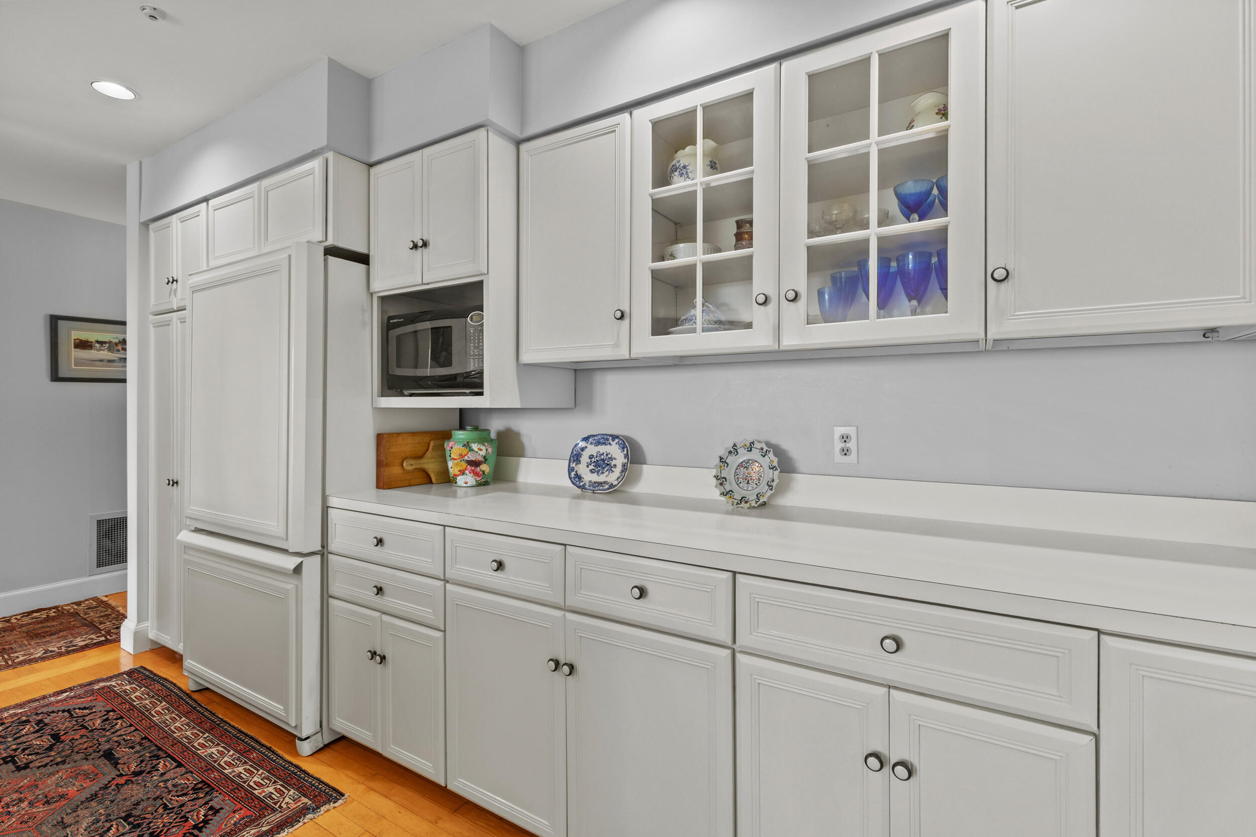 89 Schooner Ridge Road Cumberland, ME 04110 - Photo 19 of 54 White cabinets