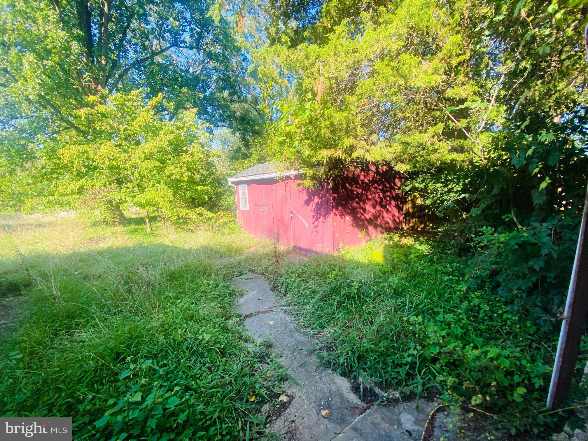 6715 Campfield Road Baltimore, MD 21207 - Photo 3 of 3 Shed