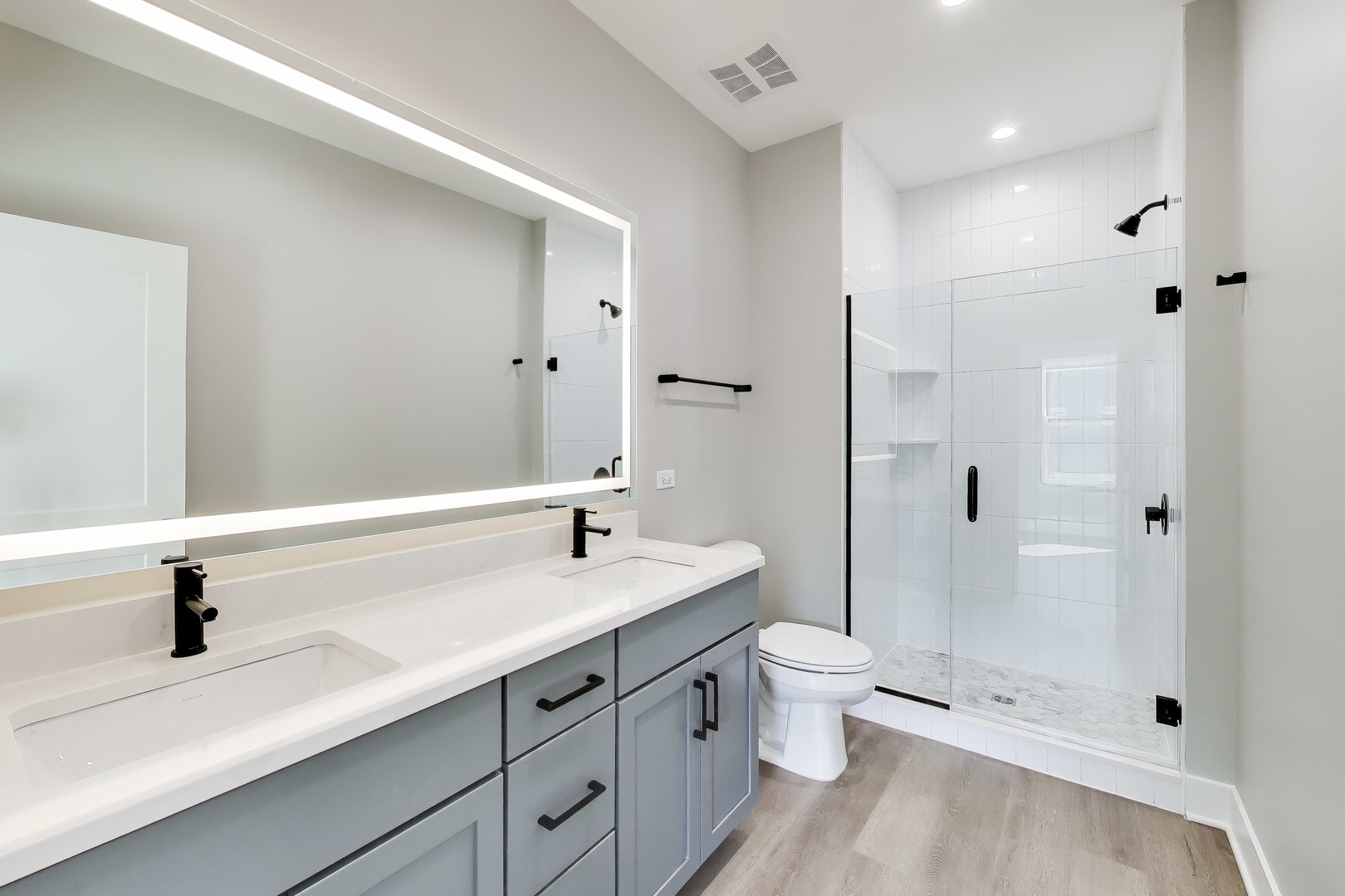 5424 Old Orchard Road Skokie, IL 60077 - Photo 12 of 41