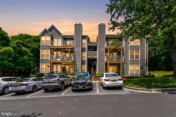 $194,995 | 6025 Rock Glen Drive, Unit 506, Elkridge, MD 21075