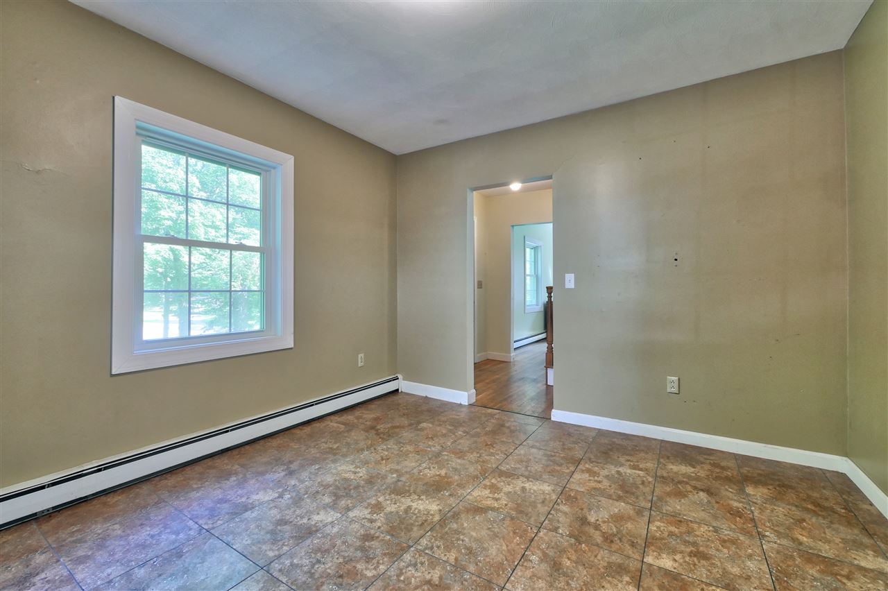 98 Lovering Road North Hampton, NH 03862 - Photo 16 of 40 Gallery Image 16