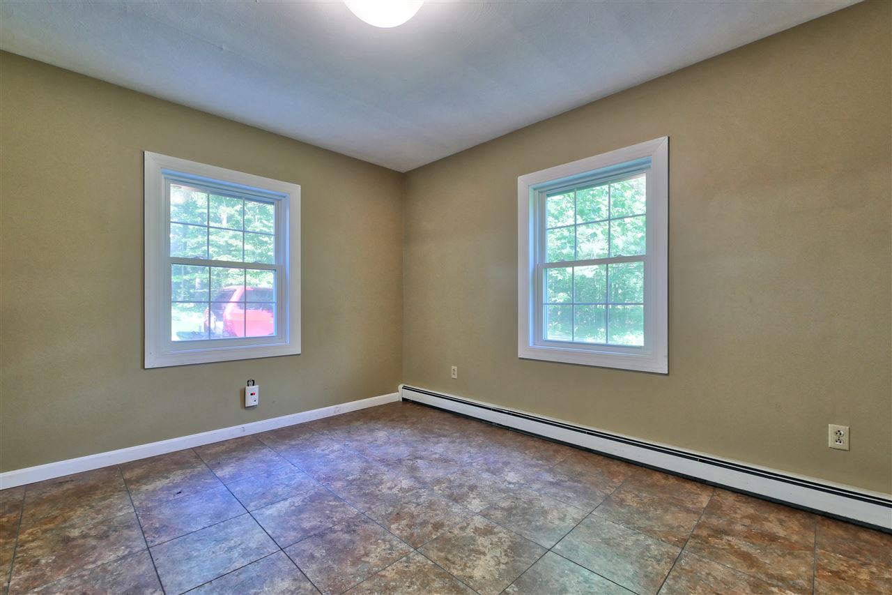 98 Lovering Road North Hampton, NH 03862 - Photo 18 of 40 Gallery Image 18
