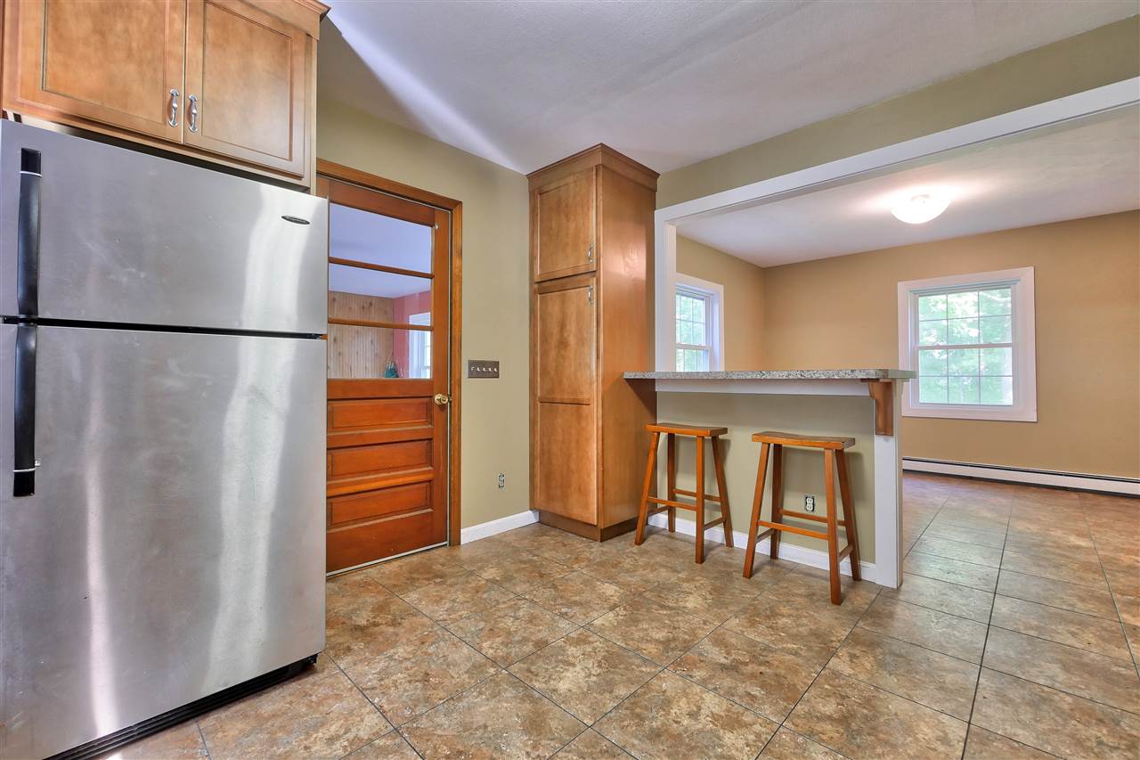 98 Lovering Road North Hampton, NH 03862 - Photo 3 of 40 Gallery Image 3