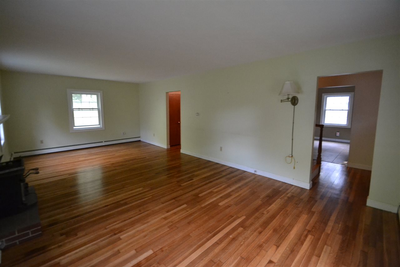 98 Lovering Road North Hampton, NH 03862 - Photo 21 of 40 Gallery Image 21