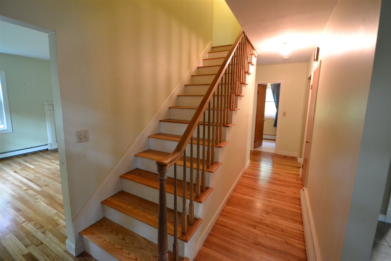 98 Lovering Road North Hampton, NH 03862 - Photo 24 of 40 Gallery Image 24