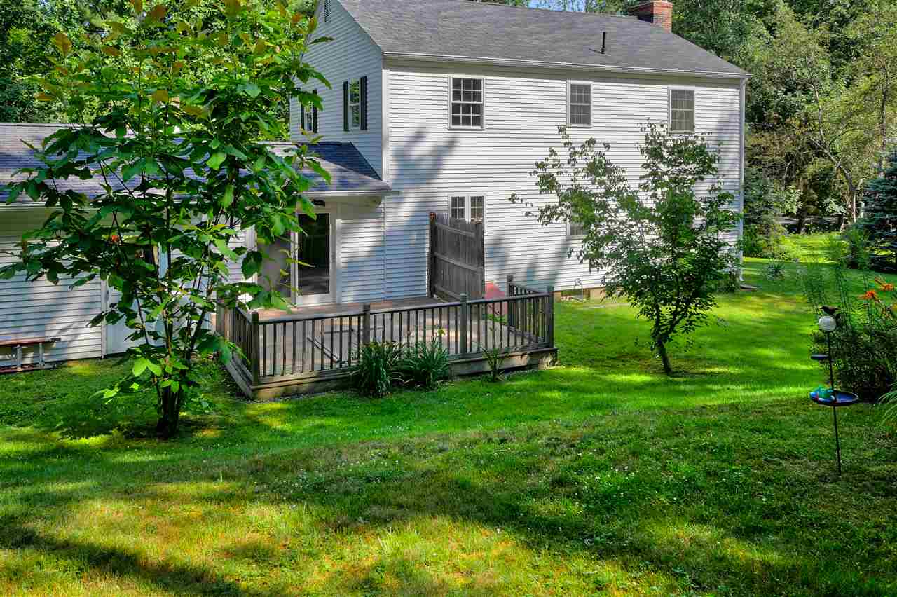 98 Lovering Road North Hampton, NH 03862 - Photo 6 of 40 Gallery Image 6
