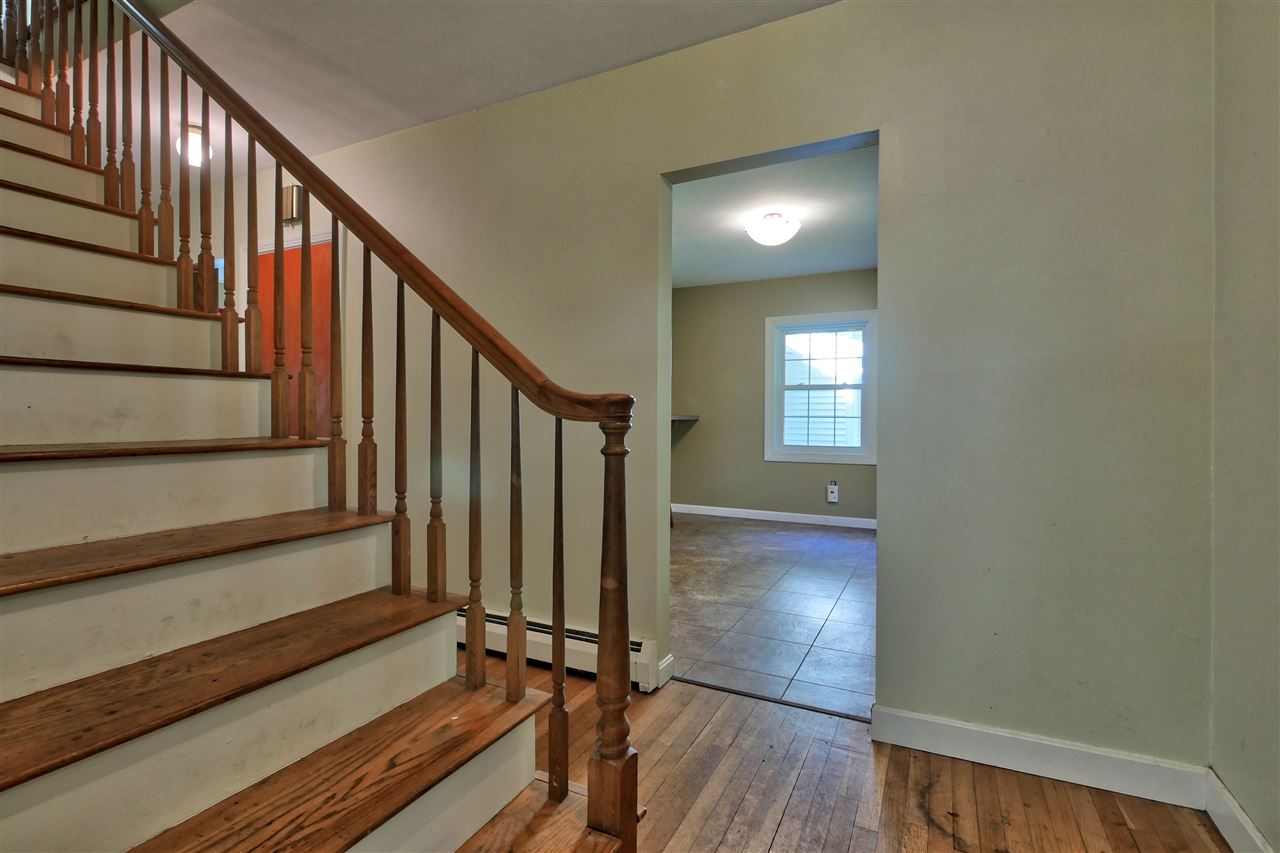98 Lovering Road North Hampton, NH 03862 - Photo 10 of 40 Gallery Image 10