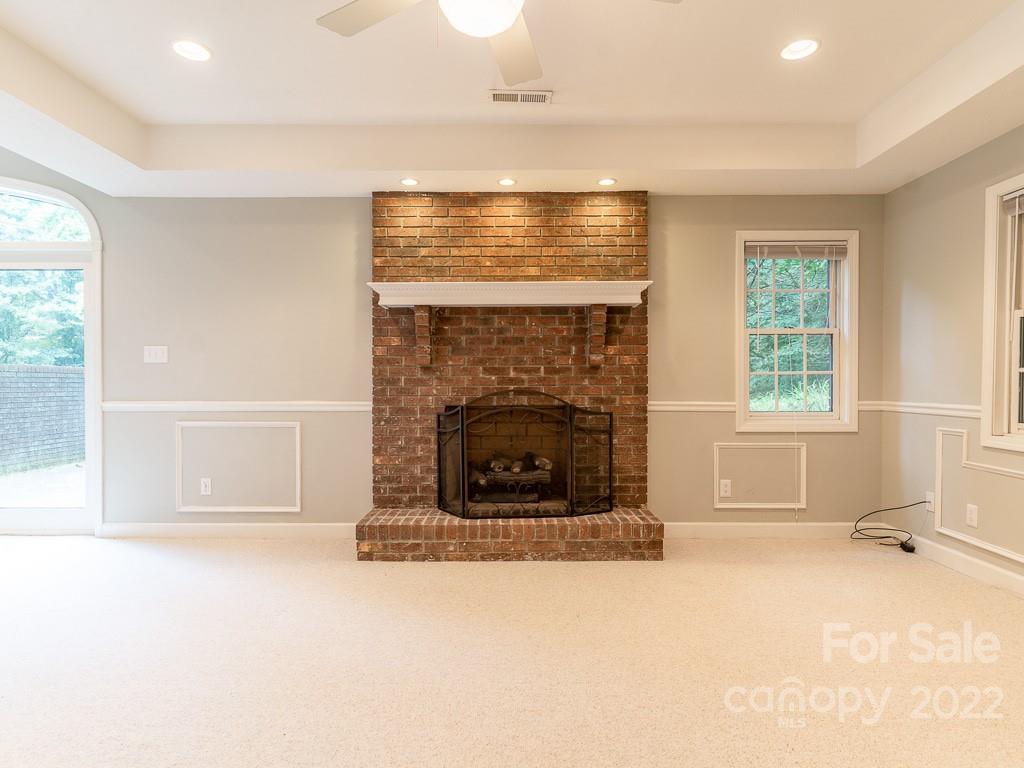 155 Sigmon Road, Unit 8 Fletcher, NC 28732 - Photo 32 of 34 Gallery Image 32