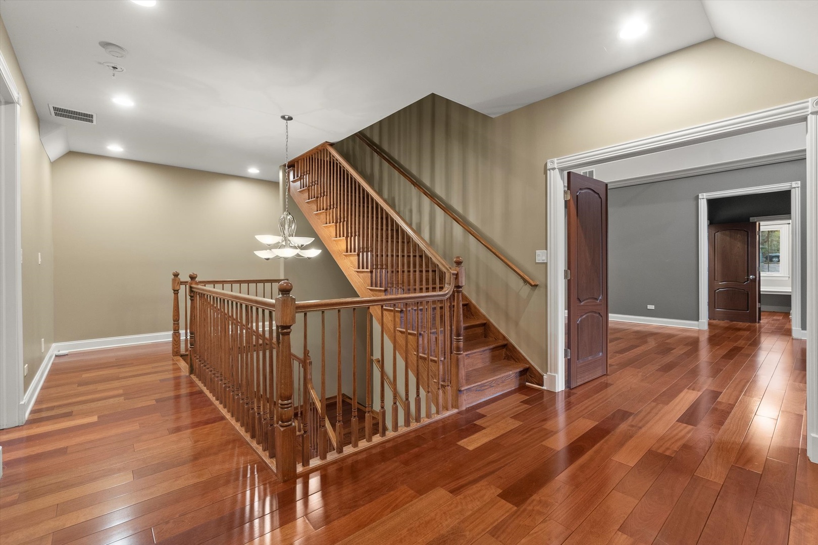 130 Fuller Road Hinsdale, IL 60521 - Photo 23 of 49 Gallery Image 23