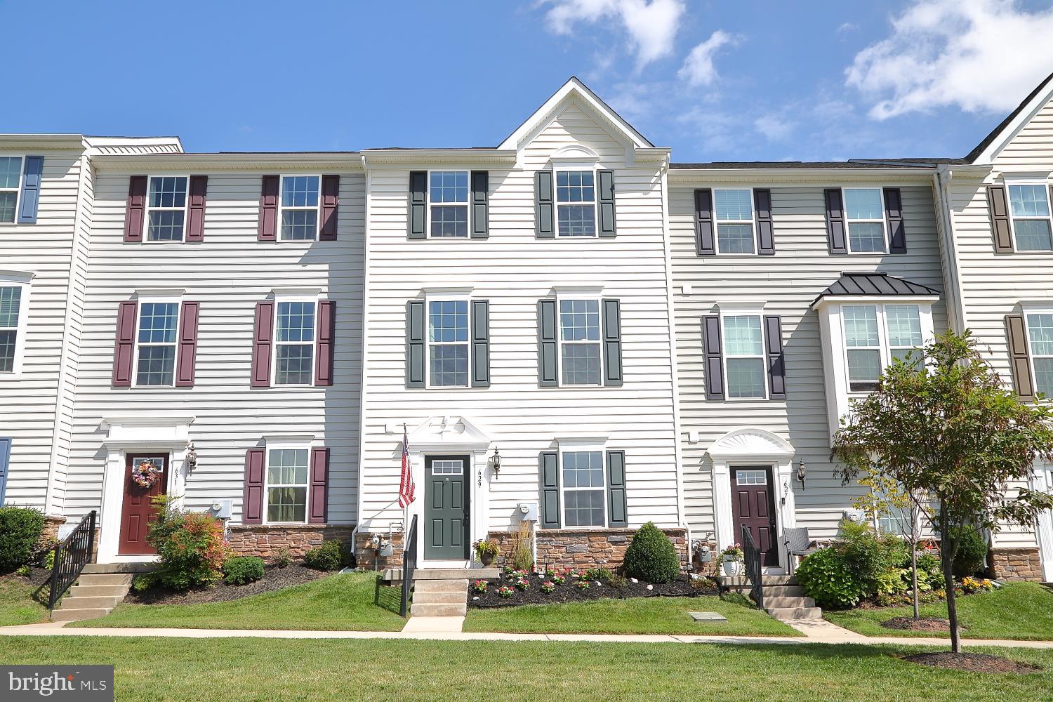629 Washington Square Spring City, PA 19475 - Photo 1 of 39 Gallery Image 1
