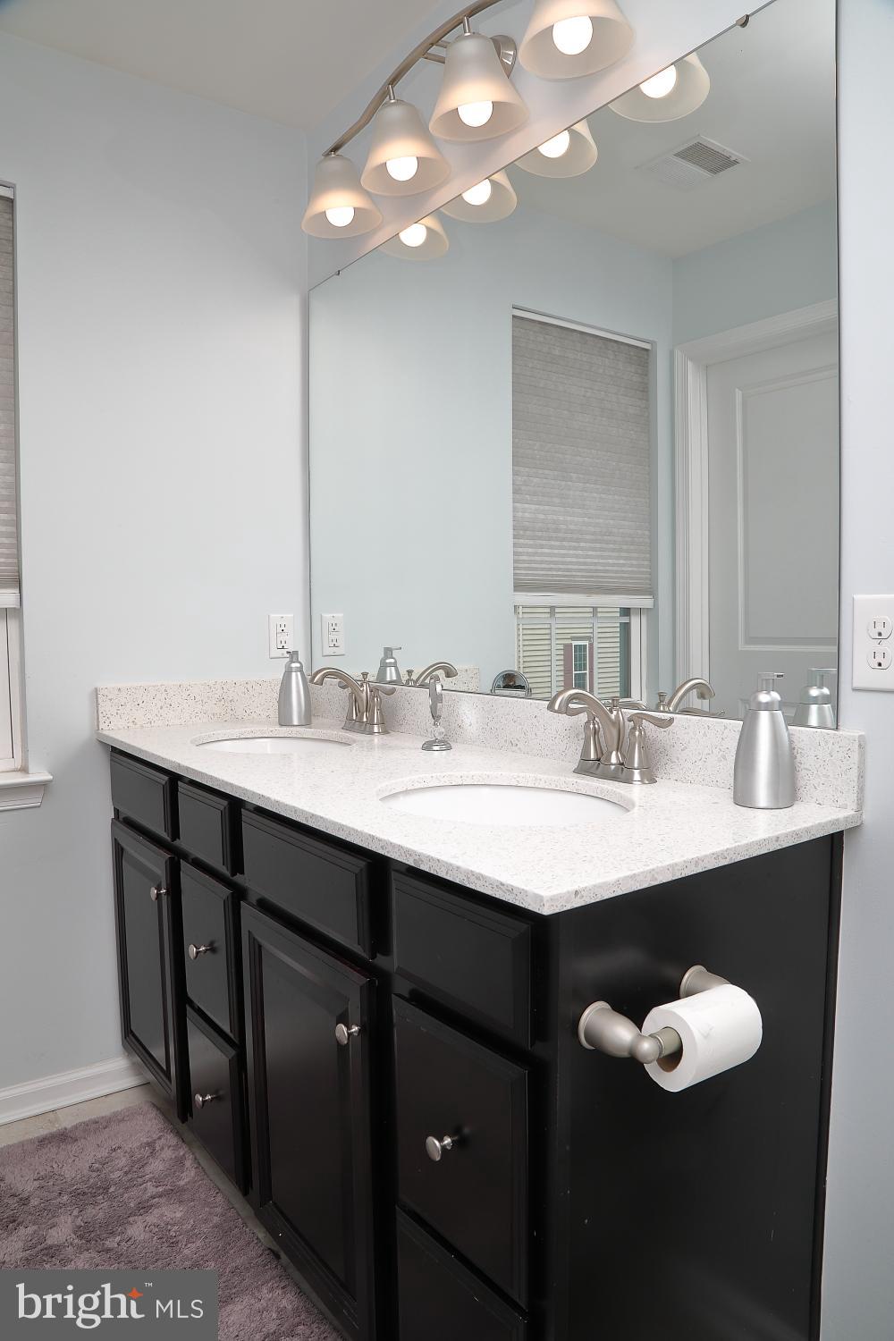 629 Washington Square Spring City, PA 19475 - Photo 22 of 39 Gallery Image 22