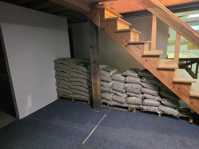 $575,000 | 70 Colebrook Road, Norfolk, CT 06058