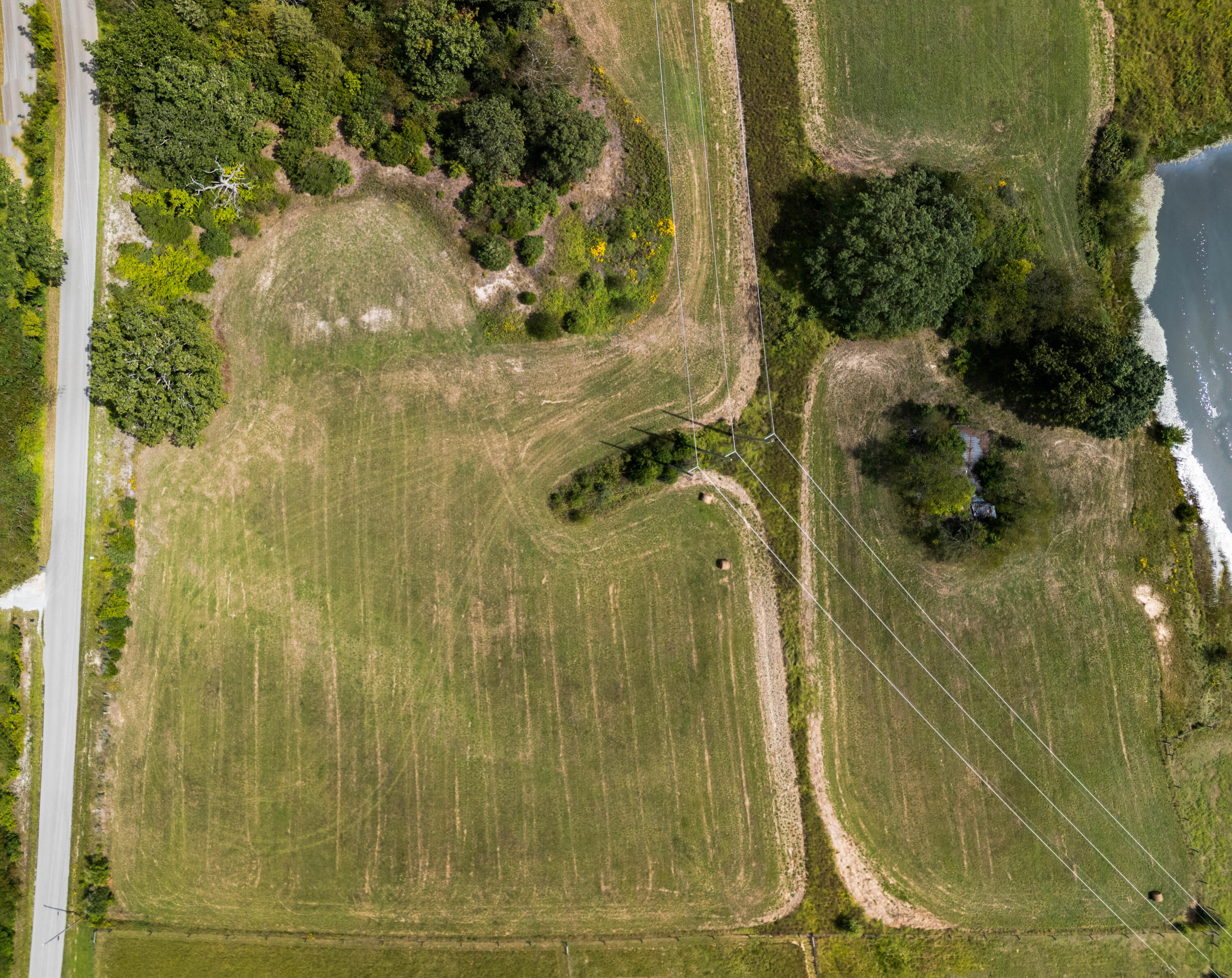 4115 Crowe Ridge Road Winchester, KY 40391 - Photo 12 of 15 DJI_20240904140904_0038_D-Pano