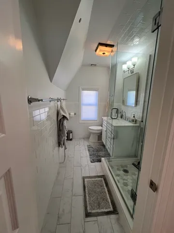 $4,500 | 474 Albemarle Road, Unit 2, Newton, MA 02460